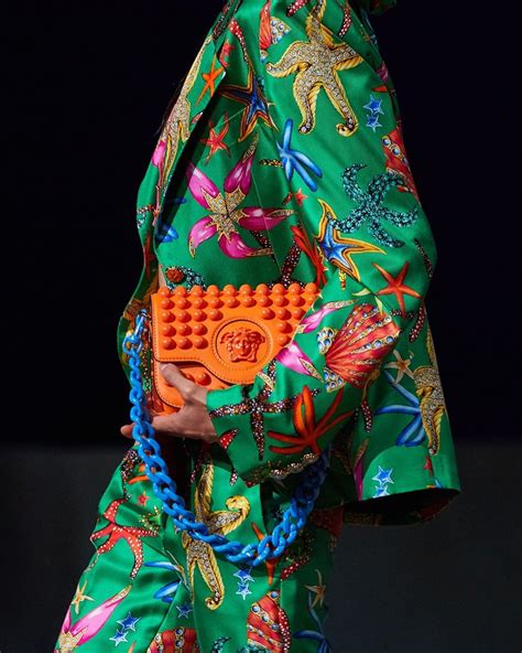 versace medusa 2021